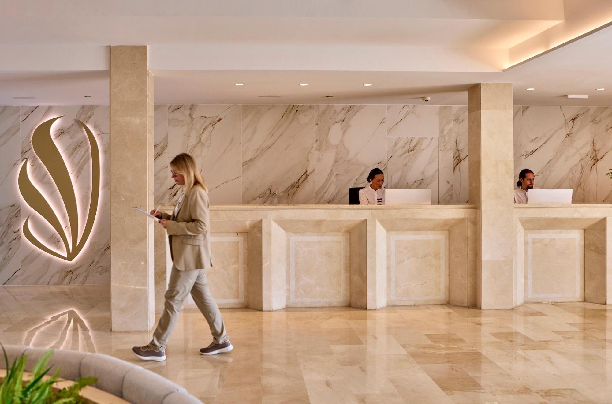 Universal Grand Leon & Spa Colonia de Sant Jordi Extérieur photo